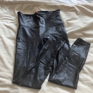 Spanx faux leather legging